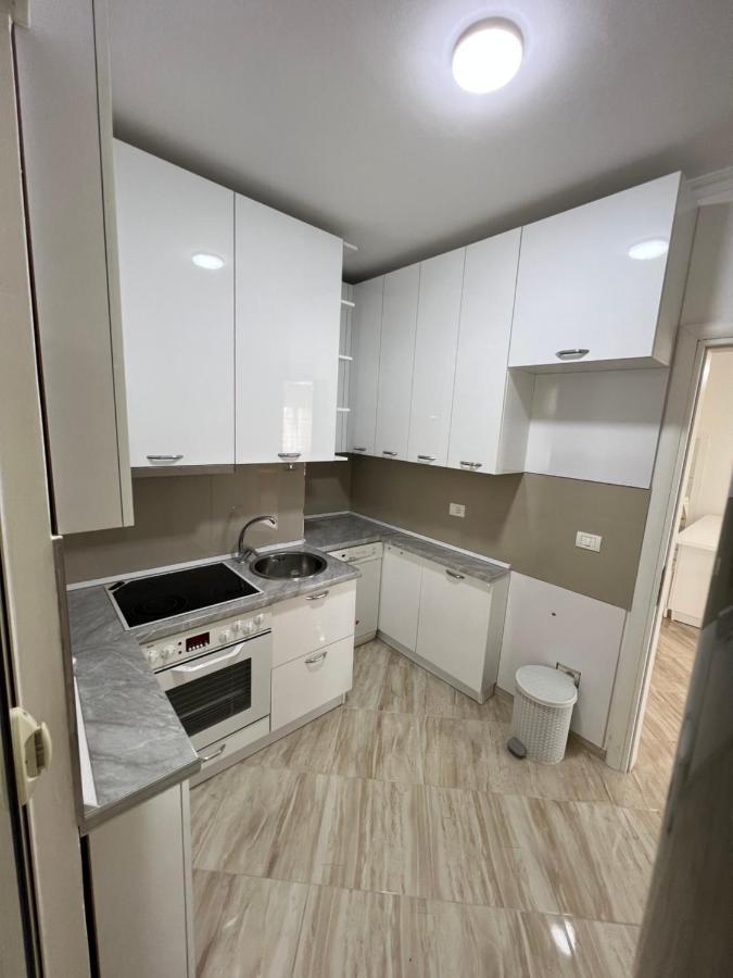 Leo Apartament Durres Ngoại thất bức ảnh