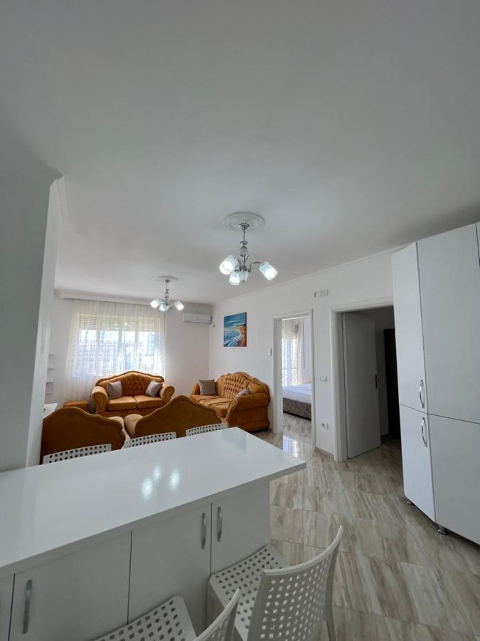 Leo Apartament Durres Ngoại thất bức ảnh