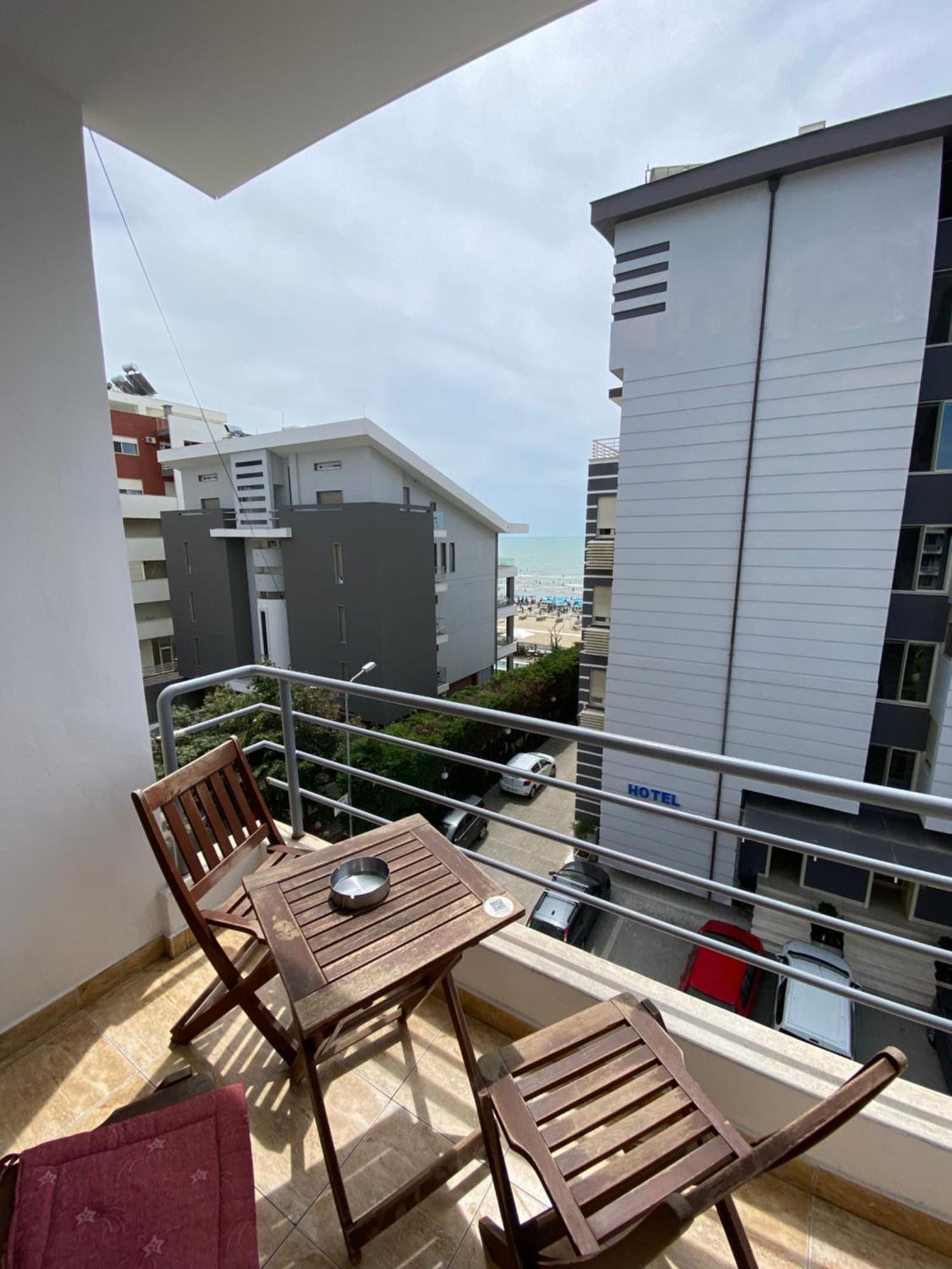 Leo Apartament Durres Ngoại thất bức ảnh