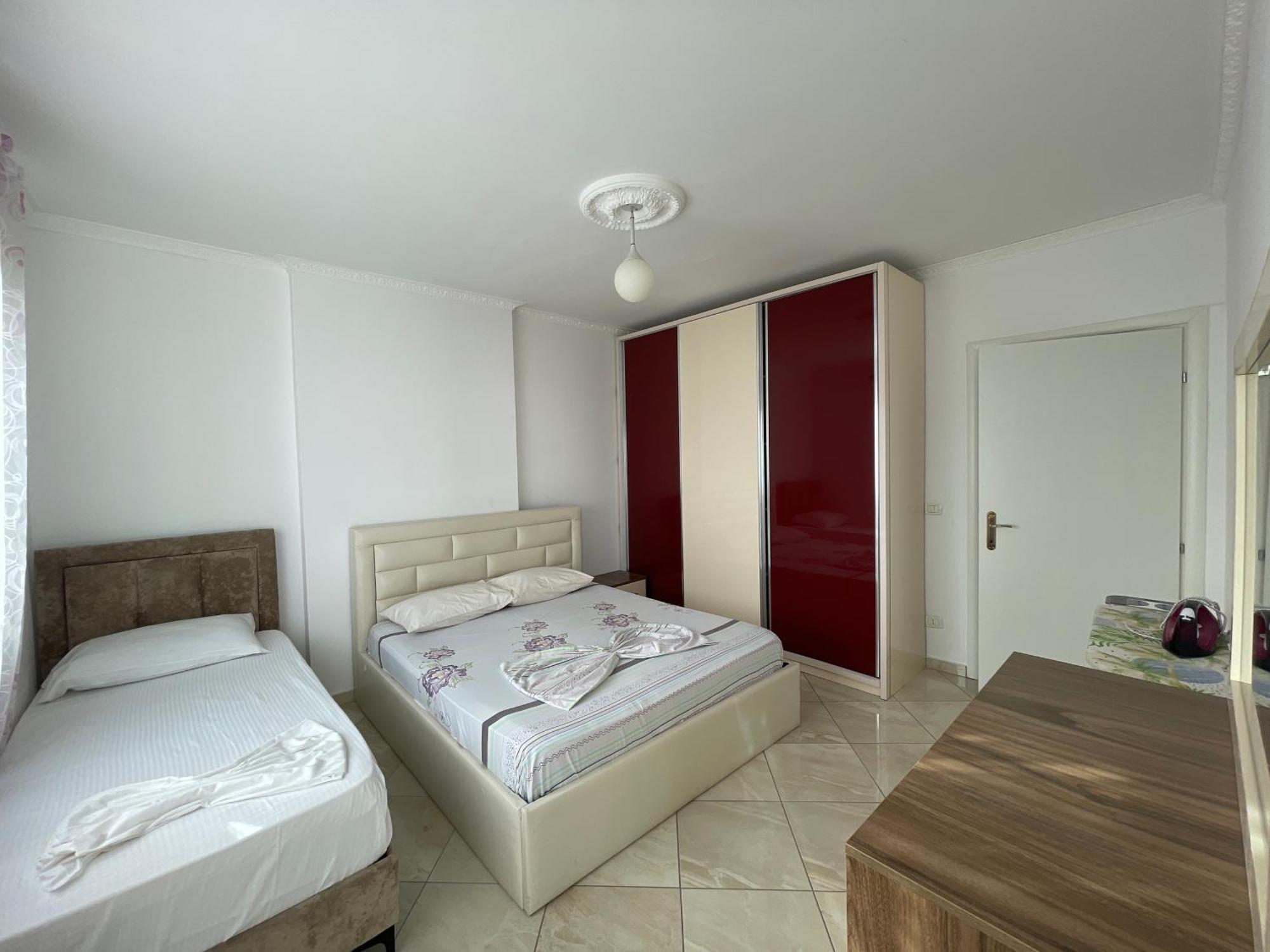 Leo Apartament Durres Ngoại thất bức ảnh
