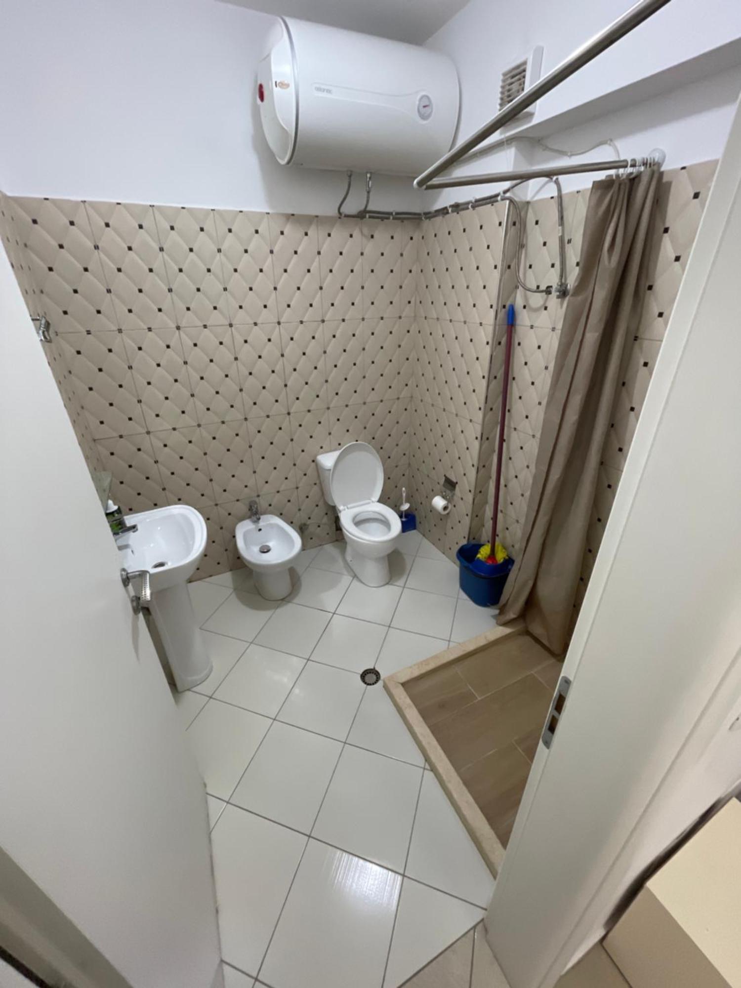 Leo Apartament Durres Ngoại thất bức ảnh